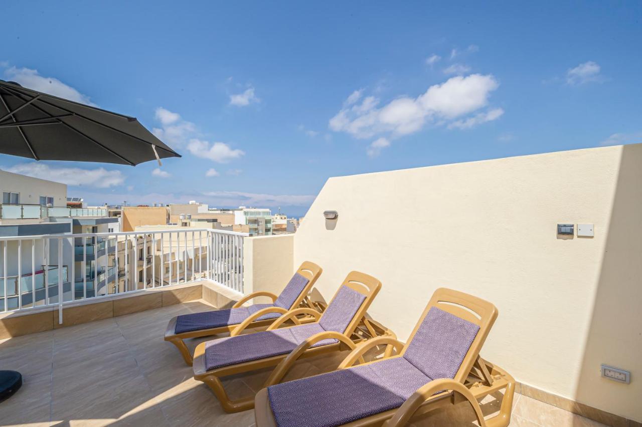Summer Breeze Penthouse With Private Hot Tub & Terrace With Panoramic Views, By Getawaysmalta 梅利哈 外观 照片